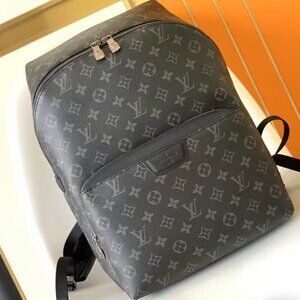 Louis Vuitton Handheld Bags, Chain Bags